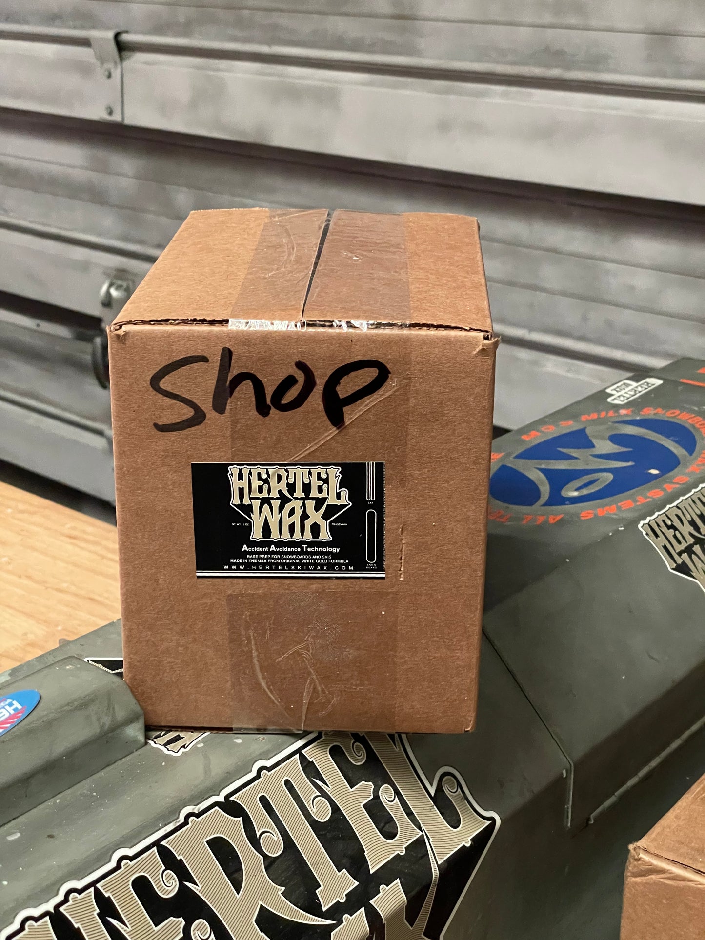 Hertel Shop Wax — All Temperature Ski & Snowboard Wax